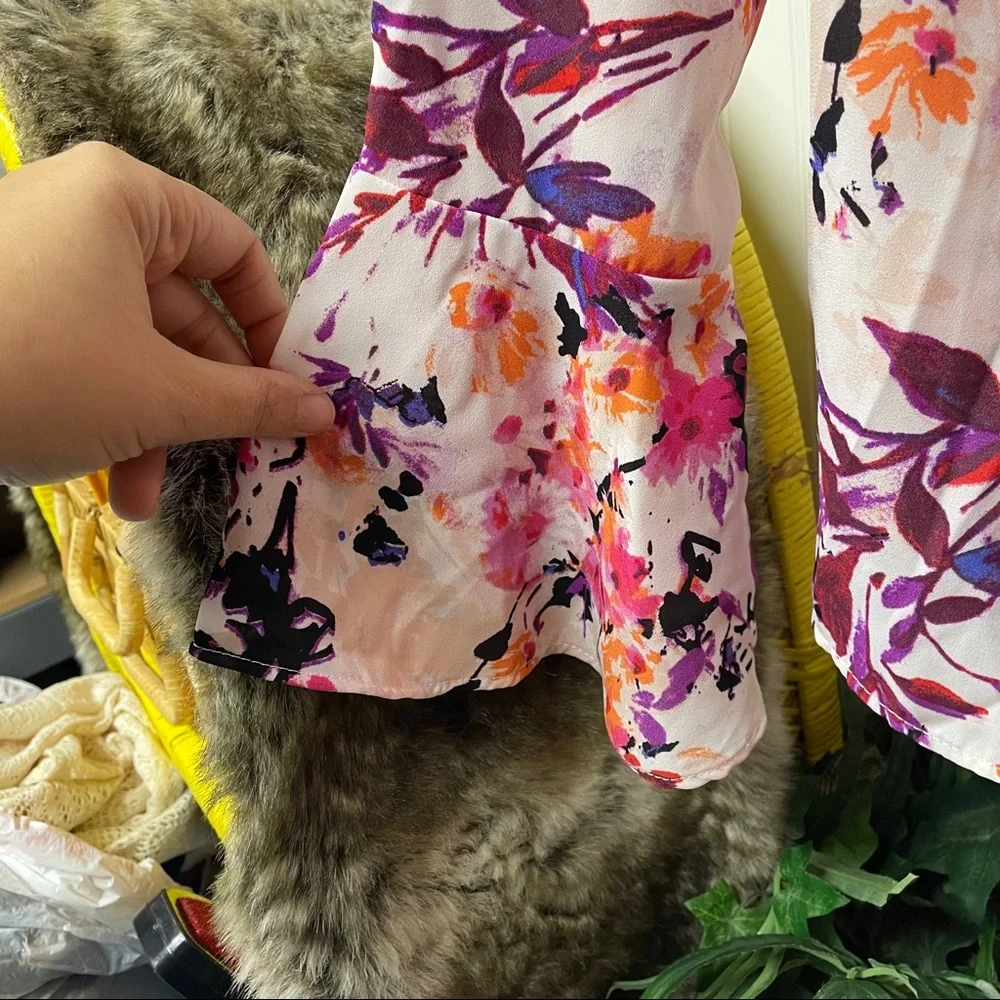 Massini Open Front Floral Blazer Size Small